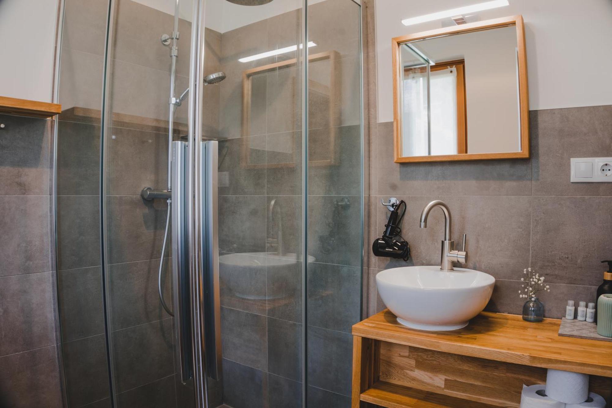 Ora / Auer Julias Guesthouse מראה חיצוני תמונה